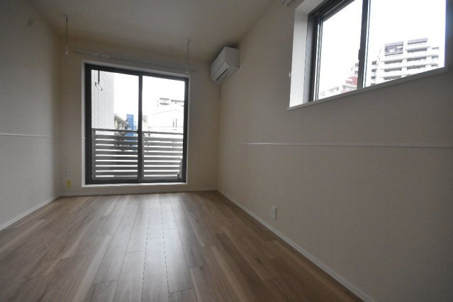 HEBEL MAISON 舟入川口町の居間・リビング