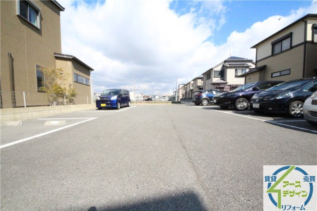 グリーンデュークの駐車場