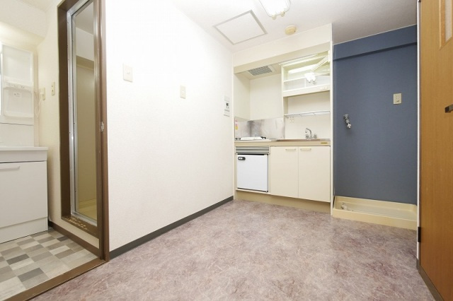 ＹビルⅢのロビー