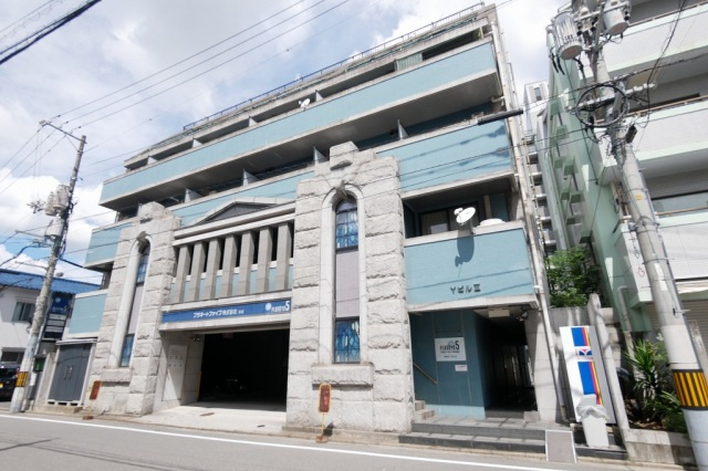 ＹビルⅢの外観