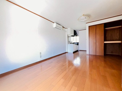 【寝室】 | フラット