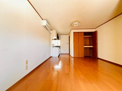 【居間・リビング】 | フラット