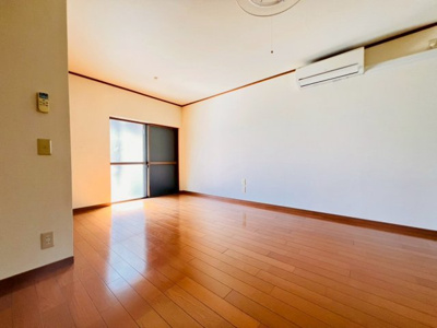 【居間・リビング】 | フラット