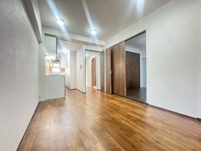 【居間・リビング】 | ローズコーポ千里　C棟