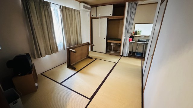 千ヶ滝 敷地面積約940坪のセミナーハウスの和室