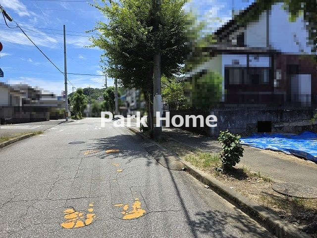 高知市春野町平和-建築条件付きー売土地の前面道路含む現地写真