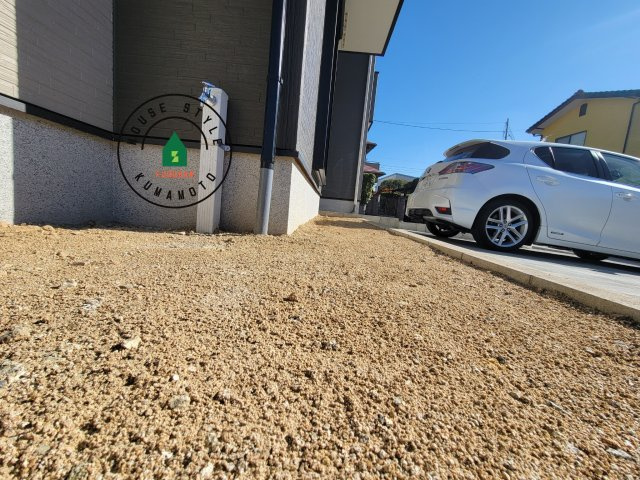 熊本市中央区出水6丁目第3-2棟（1号棟）の庭|お庭で自由な時間を過ごせます。