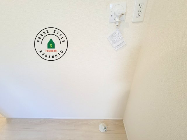 熊本市中央区出水6丁目第3-2棟（1号棟）の内観：施工例|ランドリースペースとなります。広々して有効的にご使用できます。 