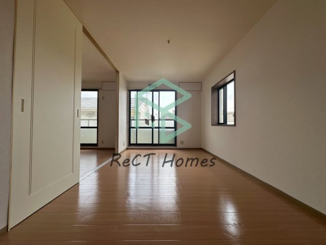 チェルニー英賀保Ⅰの居間・リビング