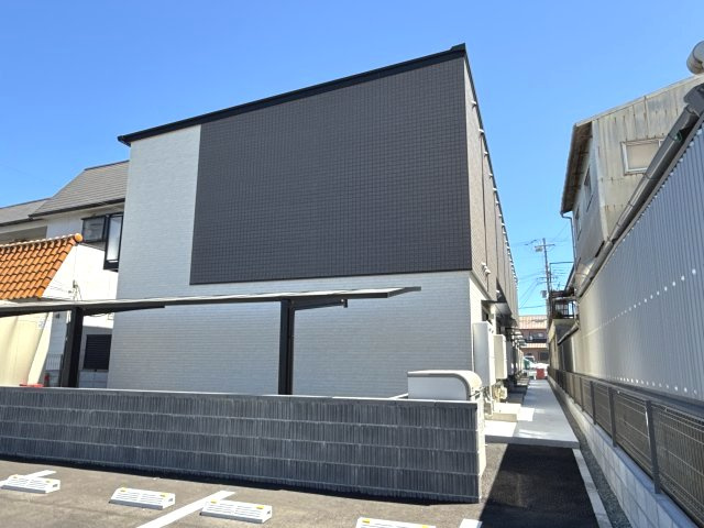 Meridiesの外観