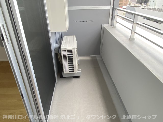 【バルコニー】