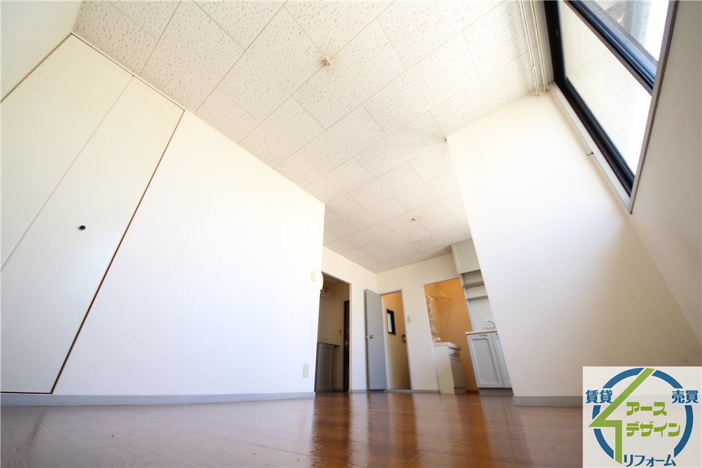 カサベルデ中澤B棟の居間・リビング