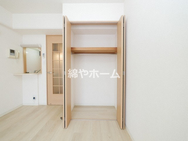 ルフォン今里の収納|こまごまとしたものを収納できそうですね
