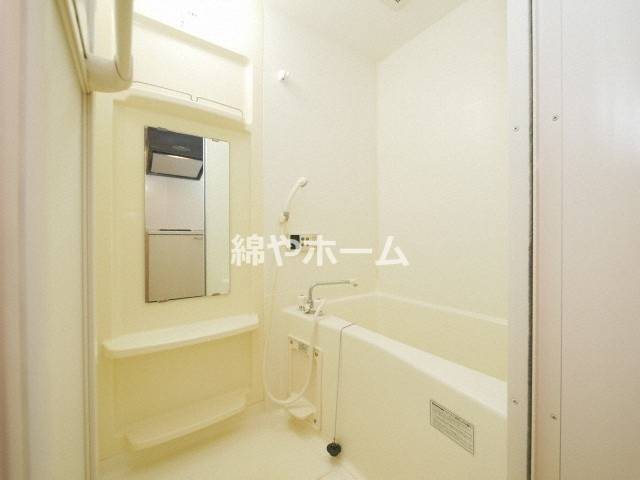 ルフォン今里の浴室|日々の疲れを癒すお風呂付です