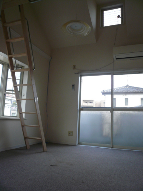 グランツ安芸長束の洋室|使い勝手のいい洋室です