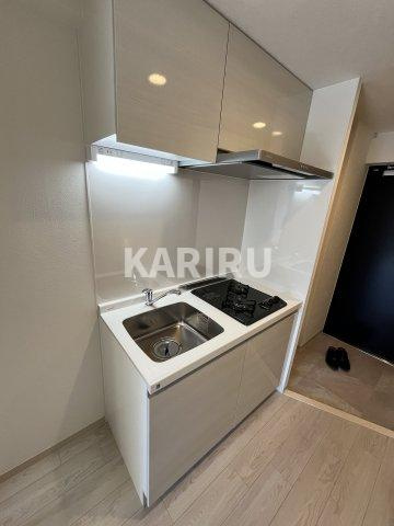 フォーリアライズ城東ネオスのキッチン|同物件別部屋の写真です。