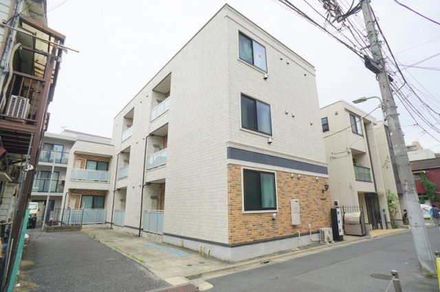 西糀谷３　一棟収益の外観|☆現況建物（賃貸中）☆
鉄骨造合金メッキ鋼板ぶき3階建
共同住宅
延床面積354.81㎡
1K(25.04㎡～27.11㎡)×10戸　1DK(31.75㎡)×1戸　計11戸
