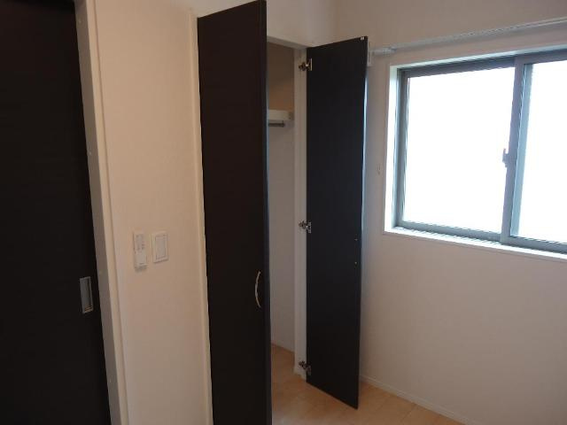 シルバーフォックスの収納|洋室（イメージ）