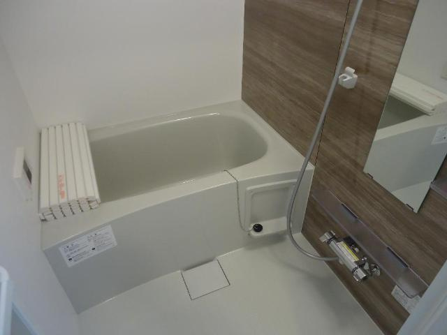 シルバーフォックスの浴室|バス（イメージ）