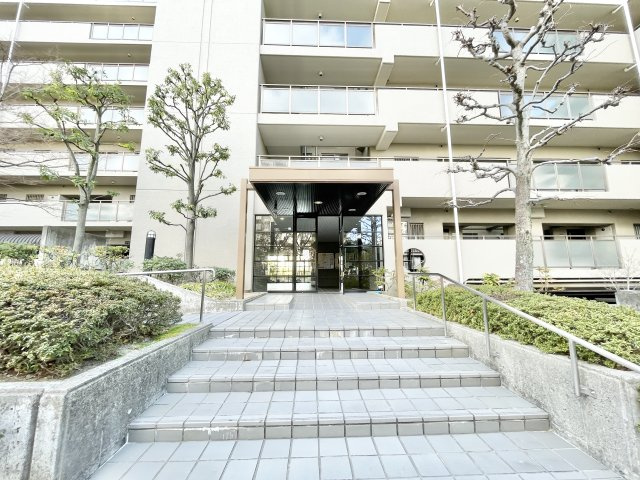 オークヒルズ香里四番館