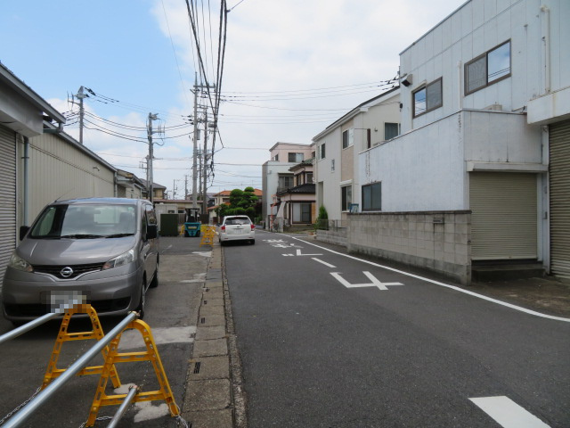草加市小山１丁目の工場