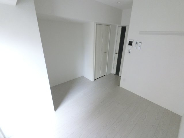 Alivis船橋Eastの居間・リビング