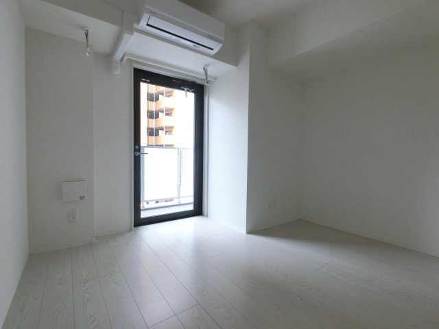 Alivis船橋Eastの居間・リビング