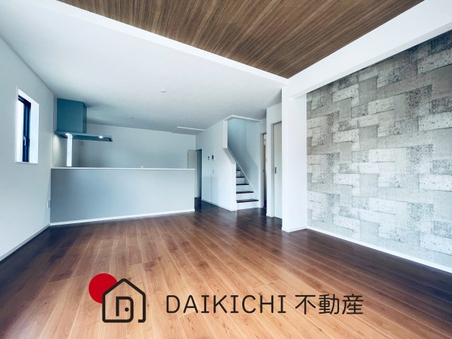 【居間・リビング】 | 白岡市白岡11期　Erde  新築戸建　全5棟　5号棟