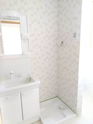 和福の洗面所|洗濯機パン