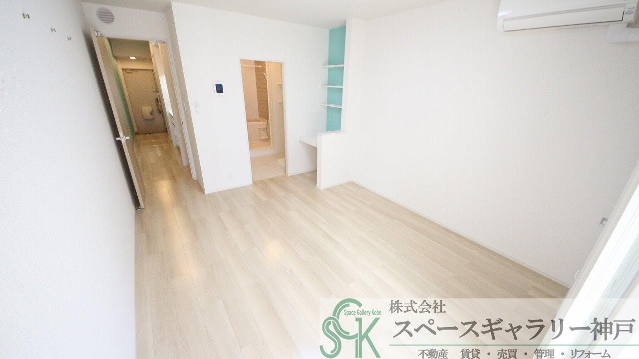 グランブルⅤの居間・リビング|※お部屋により仕様が異なる場合があります。