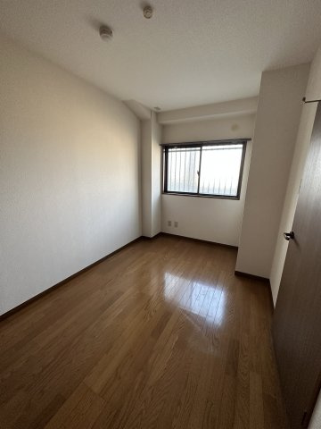 ルミエールⅡの居間・リビング