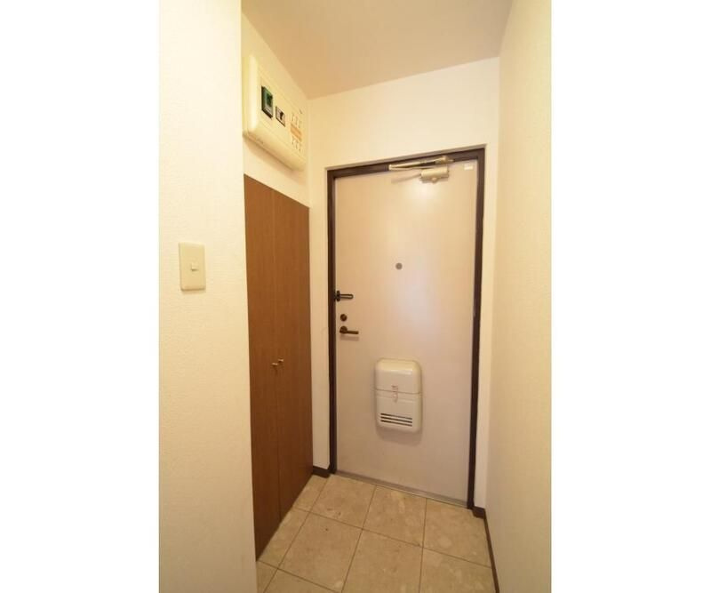 ファインドリブの玄関