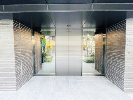 テラス駒込サウスのエントランス