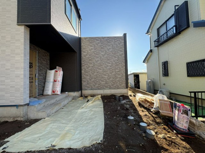 【外観】 | 瀬谷区橋戸3丁目新築【土地約54坪/4LDK＋南テラス＋スカイバルコニー/駐車2台可※車種による】