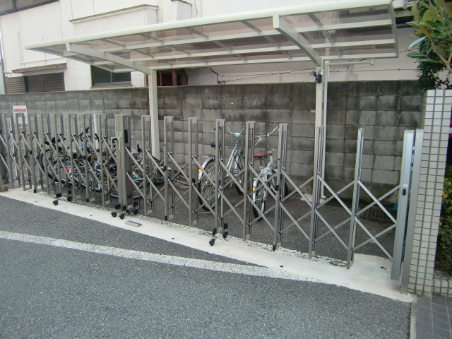 ビューライフ六甲のその他共用部分|駐輪場