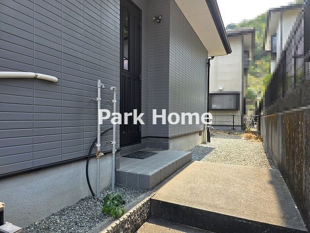 高知市潮見台1丁目　中古戸建ての外観