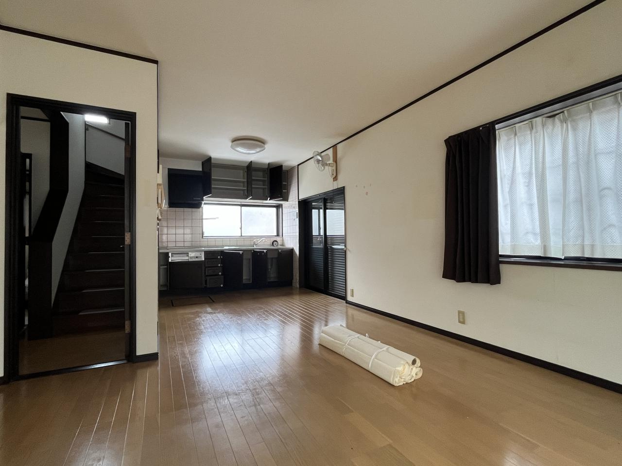 高知市潮見台1丁目　中古戸建ての居間・リビング