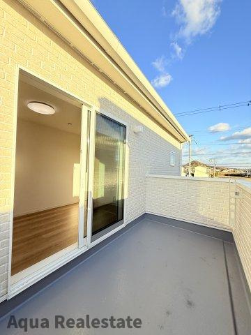 高松市小村町の新築一戸建のバルコニー|広々としたバルコニーです