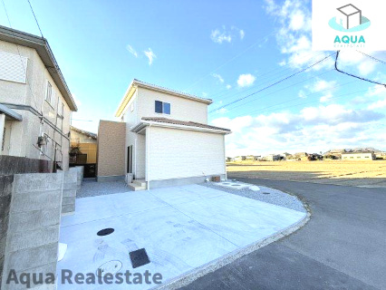 高松市小村町の新築一戸建の前面道路含む現地写真|前面道路含む現地写真です