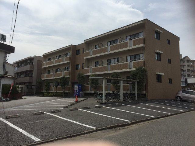 サンステージ
