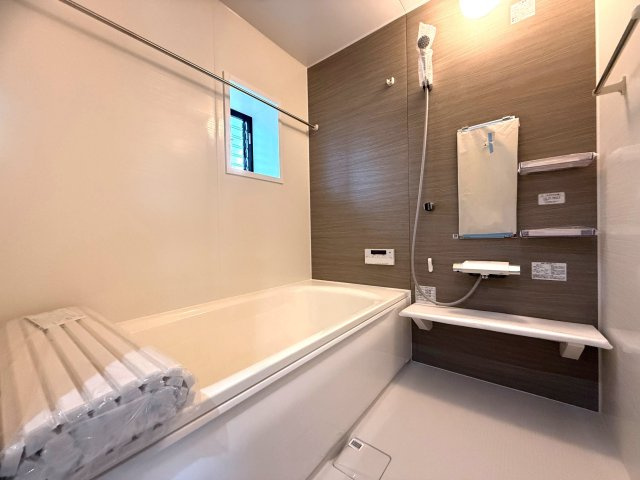 安岡駅前　中古物件の浴室