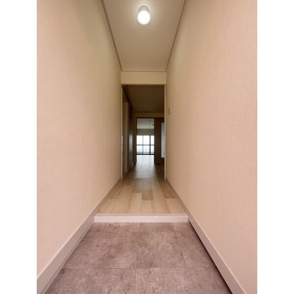 高木ハイツの玄関