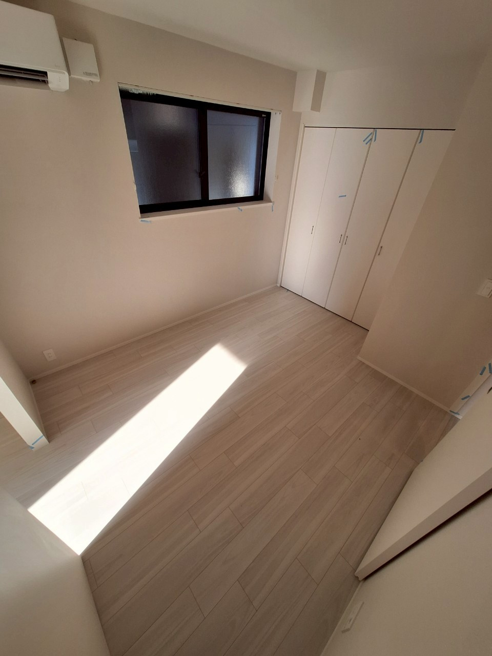 Ｃａｒｓ　Ｗａｙの洋室