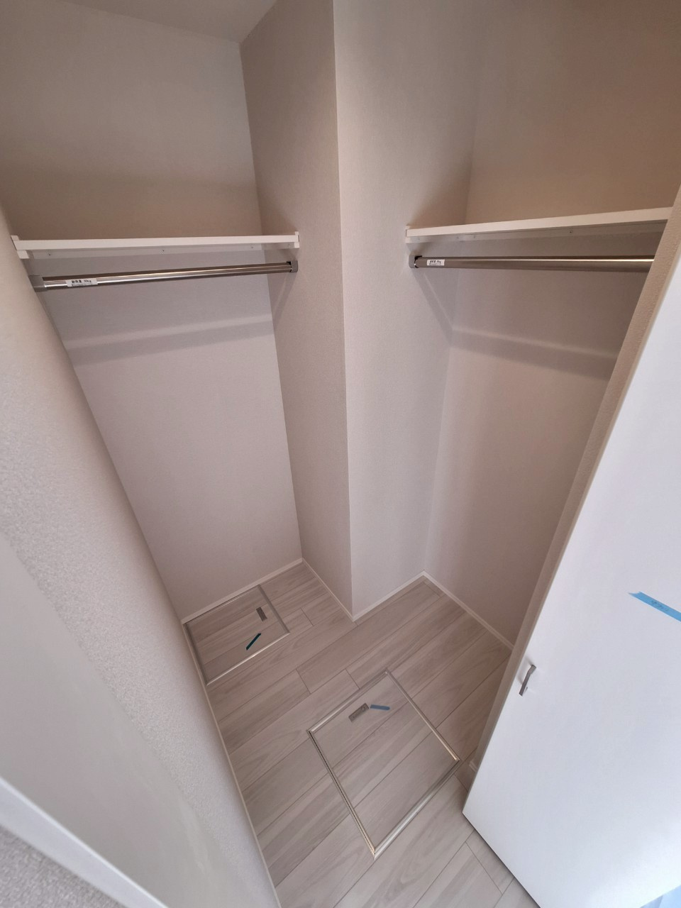 Ｃａｒｓ　Ｗａｙの収納