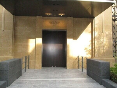 【エントランス】 | ローレルタワー名古屋栄