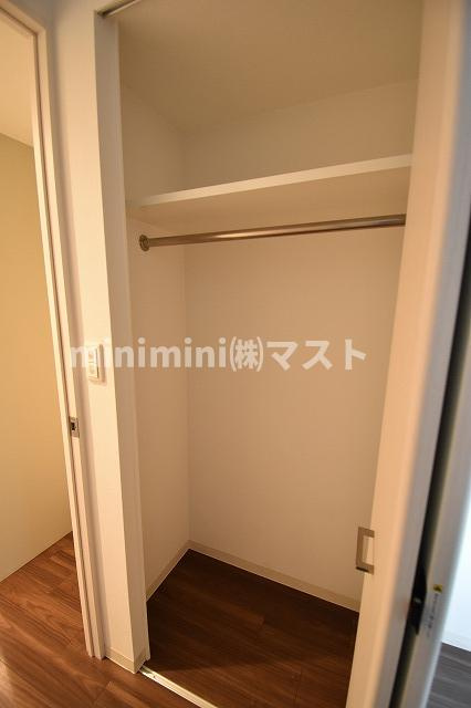 プレサンス梅田東ディアロの収納