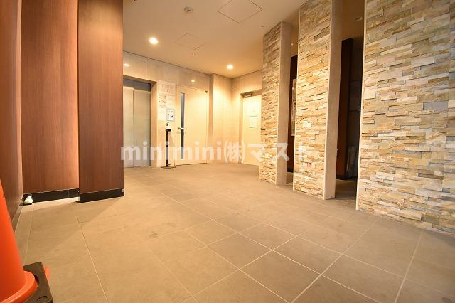 プレサンス梅田東ディアロのロビー