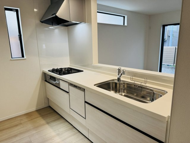 八王子市　北野町　新築一戸建て　６期のキッチン|～使い勝手の良いシステムキッチン～