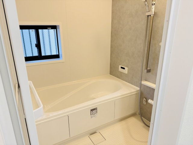 八王子市　北野町　新築一戸建て　６期の浴室|～のびのびくつろげるバスルーム　１日の締めくくりに癒やしのバスタイムを～