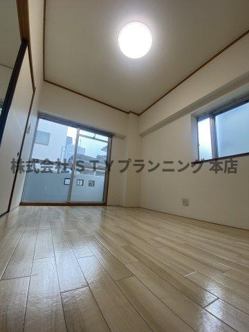 仲介手数料0円！！大野木ビラの洋室